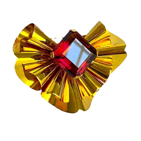Vintage Gold Vermeil Ruffle Brooch Sterling Silver Princess Cut Garnet Glass Pin - Picture 1 of 11